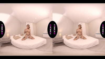 PORNBCN VR MILF spagnola matura si masturba è succhia u vostru cazzo in POV mentre fuma è strappa i so gambe